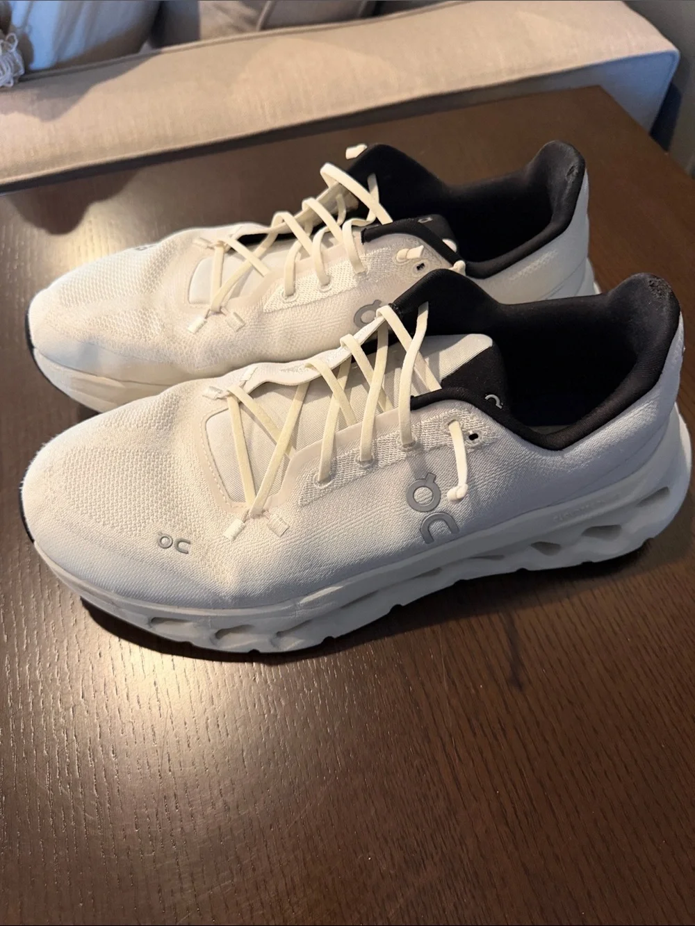 On Running Men's White Athletic Running Shoes with Black Collar - Cloudtilt - Picture 4 of 7